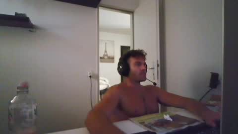 alphah_hunk online show from August 3, 4:35 pm