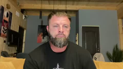 Jhonny online show from June 15, 2:14 am