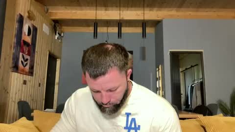 Jhonny online show from August 3, 4:03 am