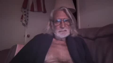 AlphaUniform online show from September 10, 2:56 am