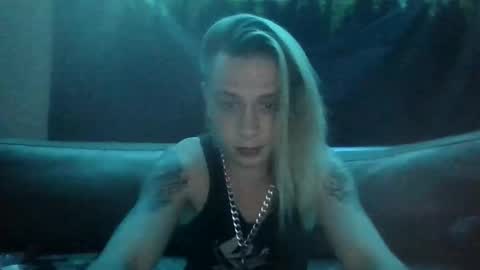 altboy010 online show from May 26, 10:05 pm
