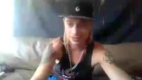 altboy010 online show from July 27, 3:31 pm