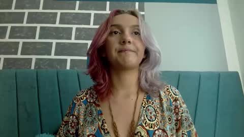 Alter  online show from November 30, 4:25 pm