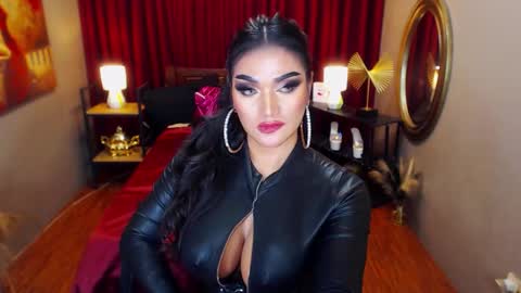 Alura Jhenson online show from March 13, 1:31 am