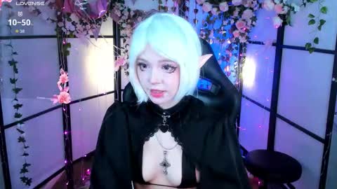 Aluwe online show from February 26, 9:40 pm