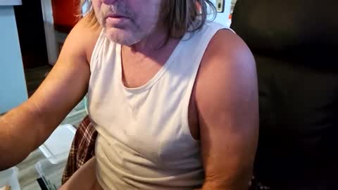 alwayshard4u1 online show from February 3, 5:49 am