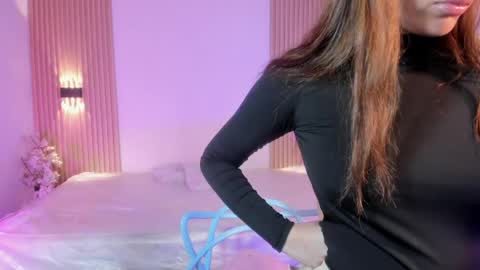 Aly online show from May 1, 11:37 am