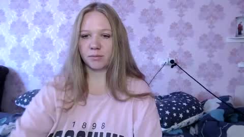 alya764770 online show from July 17, 2:46 am