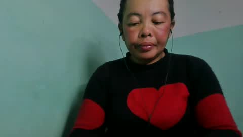 alypierette online show from June 12, 6:01 am