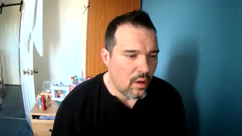 alyr7 online show from May 8, 9:04 am