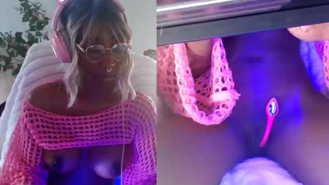 Sweet Alys online show from June 11, 1:31 pm
