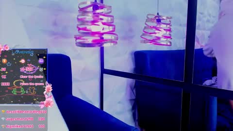 sopie online show from February 13, 6:09 am