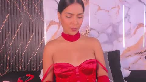 alyson__a online show from June 12, 3:11 pm