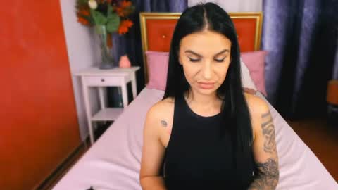 Alyssa online show from June 18, 9:14 am