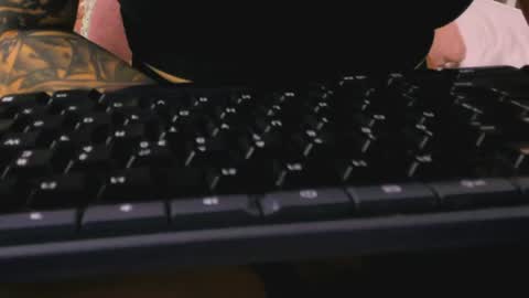 Alyssa online show from June 27, 7:58 am