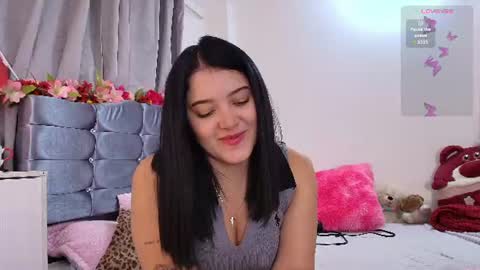 Isabella online show from July 11, 1:43 am