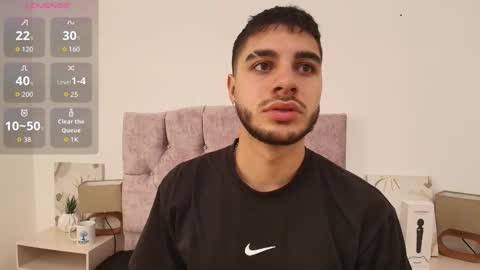 Amadeo Wild online show from October 25, 4:29 pm