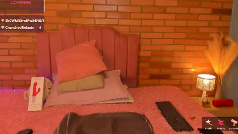 Hi Im AmaiaHelp me reach 100 likes online show from July 28, 8:52 pm