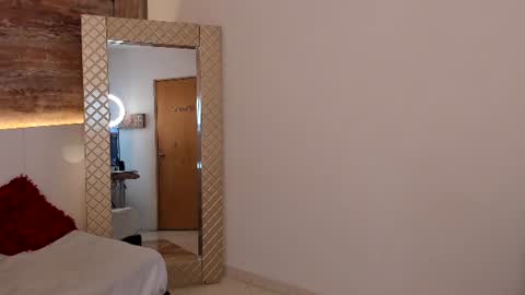 amaia_monroe online show from July 22, 5:53 am