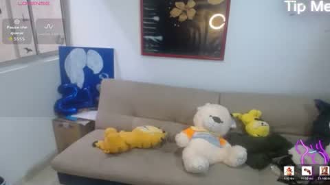 Amaia online show from July 21, 1:02 pm