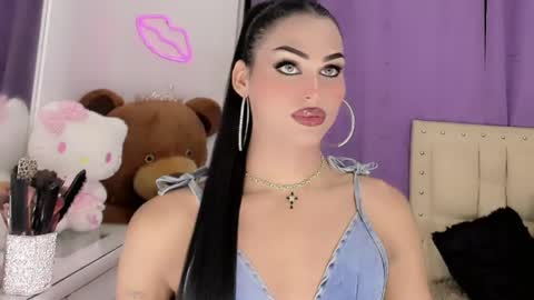 amal_baddel_ online show from May 17, 12:20 am