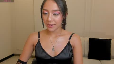 Amalia cruss online show from July 10, 9:52 pm