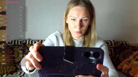 Amalia online show from October 5, 8:01 am