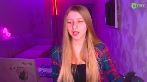 Amalia online show from December 14, 2:10 pm