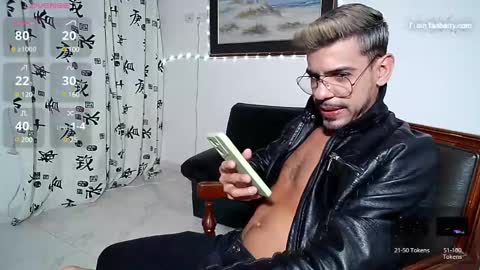 Snapshot of amand_sex chatting on January 13, 5:01 am amand_sex online show from January 13, 5:01 am