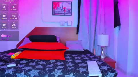 amanda29_ online show from June 18, 6:57 pm