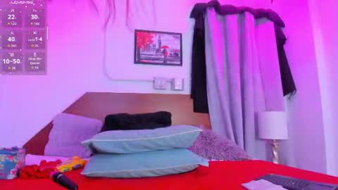 amanda29_ online show from June 24, 7:21 pm