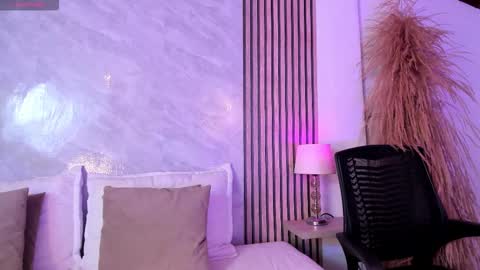 Luisa online show from January 8, 3:01 am