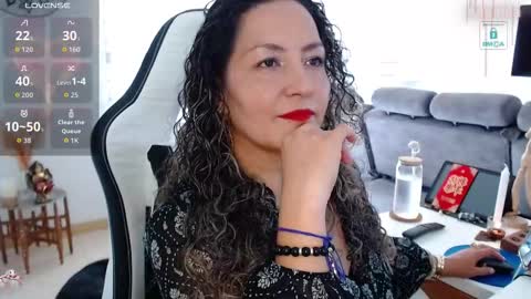  Amanda  online show from March 12, 7:50 pm