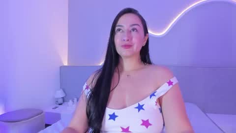 amanda_benz_ online show from June 23, 11:17 am