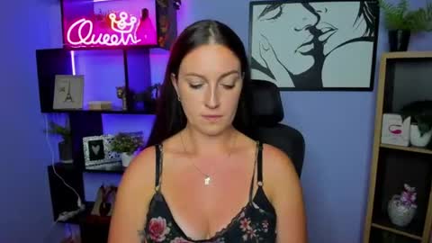Amanda online show from June 17, 2:33 pm