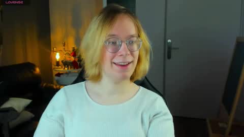 Hi im Amanda online show from November 30, 2:57 pm