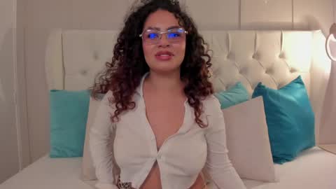 Amanda Rios online show from May 4, 9:54 pm