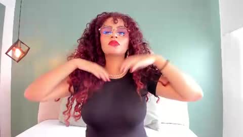 Amanda Rios online show from July 13, 7:50 pm