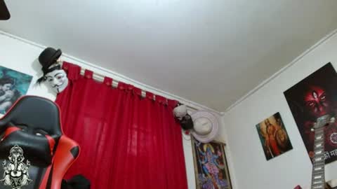 Amanda Valeska online show from July 25, 6:50 pm
