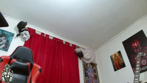 Amanda Valeska online show from July 26, 7:00 pm