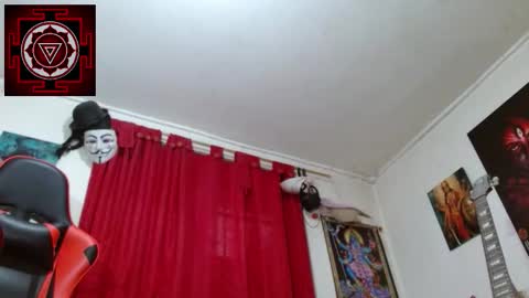 Amanda Valeska online show from December 22, 6:47 pm