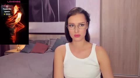 AmandaAir online show from September 27, 5:00 pm