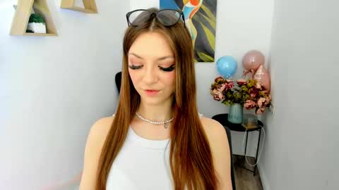 amandagracy_1 online show from April 28, 2:27 am