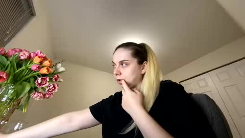 Amanda online show from March 11, 6:08 am