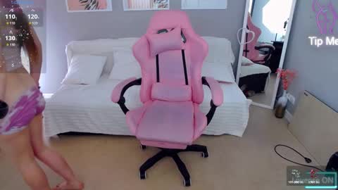 amandalorey online show from March 16, 7:56 am