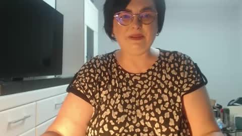 Anda online show from May 4, 10:49 pm