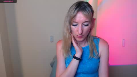 Amanda online show from July 17, 6:59 am