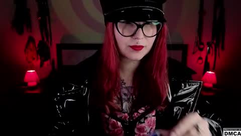 Goddess Amanita online show from February 27, 10:55 am