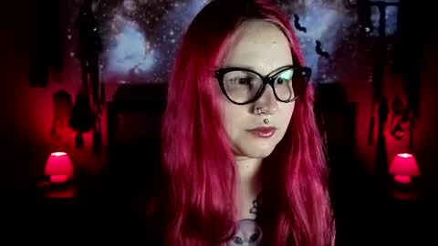 Goddess Amanita online show from July 7, 8:35 pm