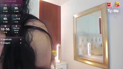 amara18_ online show from April 23, 8:21 pm